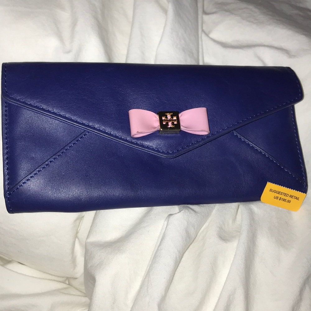 NEW Tory Burch envelope royal blue wallet